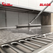 12_blade_squeegee_in_action.jpg