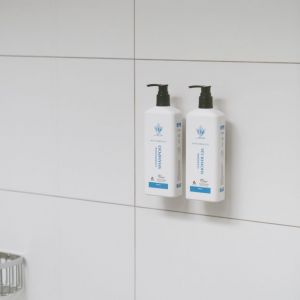 envirolux_close_shower_set.jpg